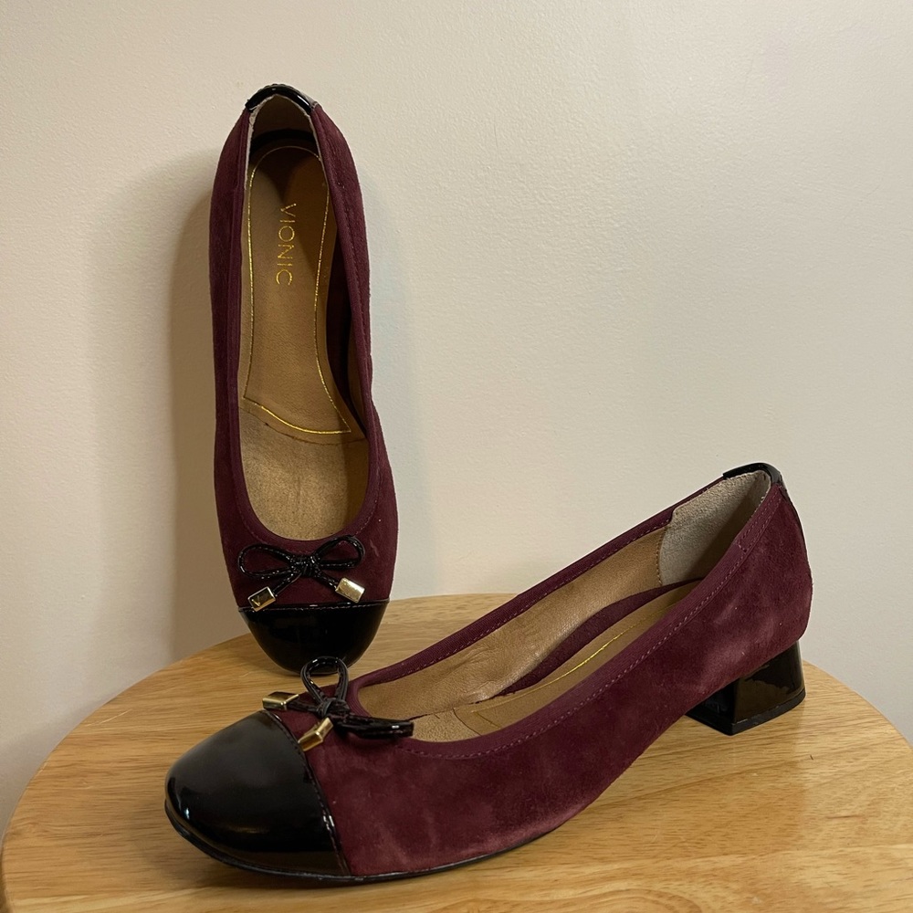 Vionic Mod Daphne Slip On Women Merlot & Black Preppy Ballet Flats Shoes